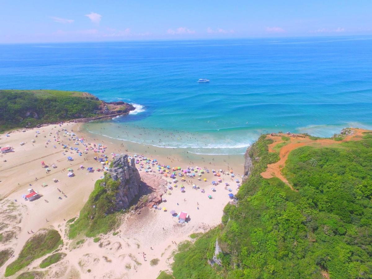 Casa De 2 Quartos Com 2 Ares-Condicionados Em Torres-Rs - Na Mais Bela Praia Gaucha - Cozinha - Banheiro - Tv Smart 32 E Wi-Fi - Estacionamento - Anfitria Superhost No Bnb Villa Ngoại thất bức ảnh